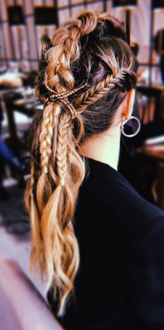 Cute Hairstyles That’re Perfect For Warm Weather : Chunky Dutch Braid Viki Vibes