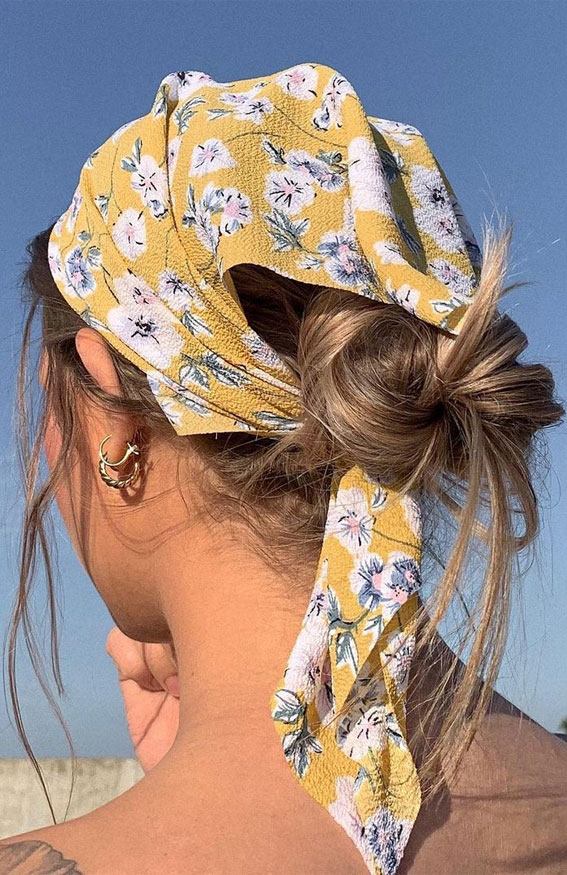Cute Hairstyles That’re Perfect For Warm Weather : Easy Messy Bun+Flowery Yellow Bandana