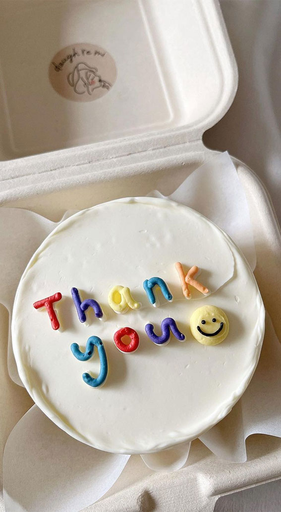 Thank you everyone! This cake is sold! 🎂 . Today we have (1) cake 🍰:⁣ ⁣  (1) Round 6