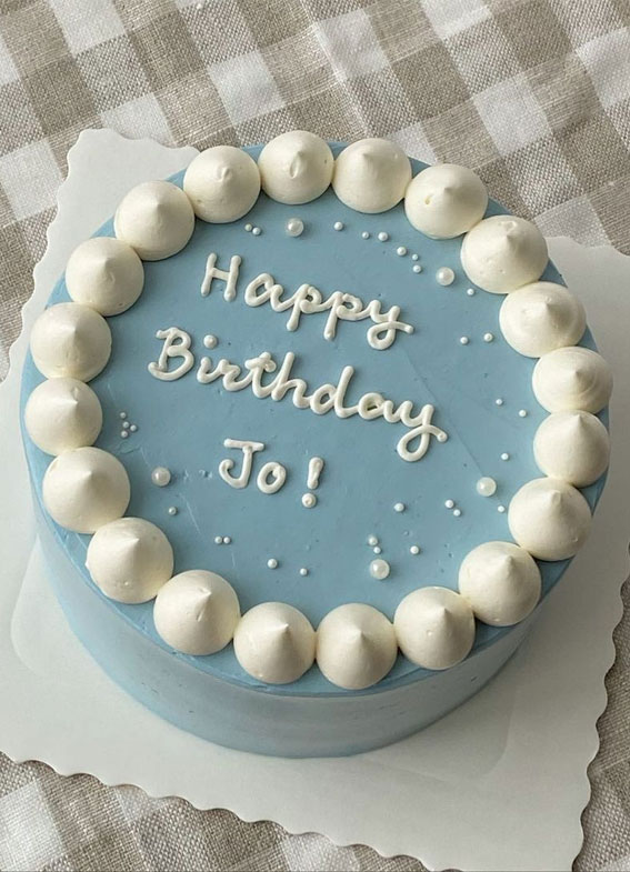 50+Cute Minimalist Buttercream Cakes : Simple Blue Cake