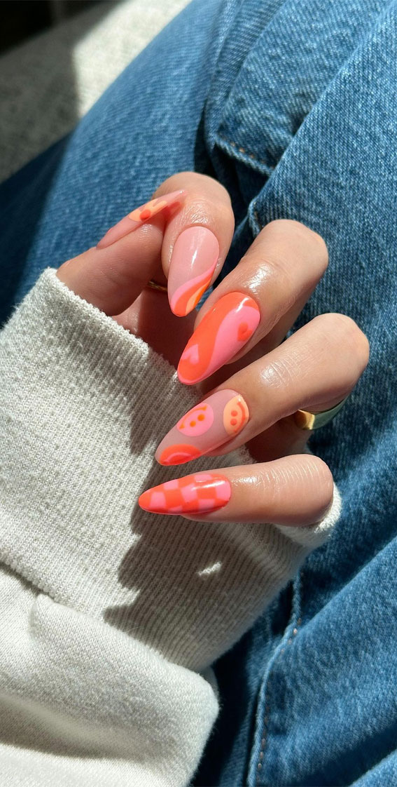 35 Aesthetic Retro Nail Designs For A Spring Mani : Orange and Pink Nails