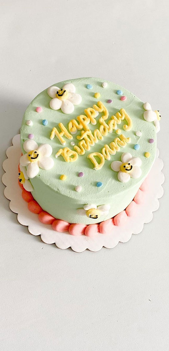 50+Cute Minimalist Buttercream Cakes : Mint Cake Yellow Lettering