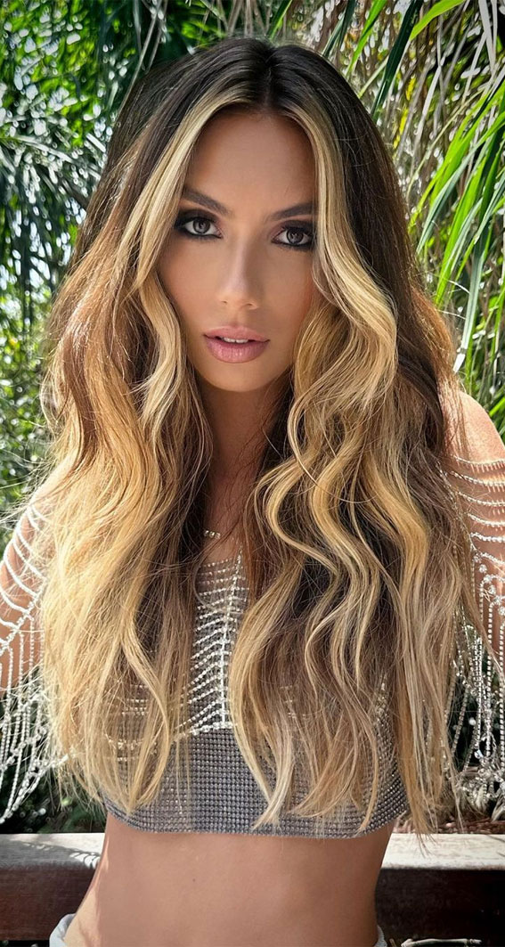 35 Cute Summer Hair Colours & Hairstyles : Light Brown with Honey Blonde Face Highlights