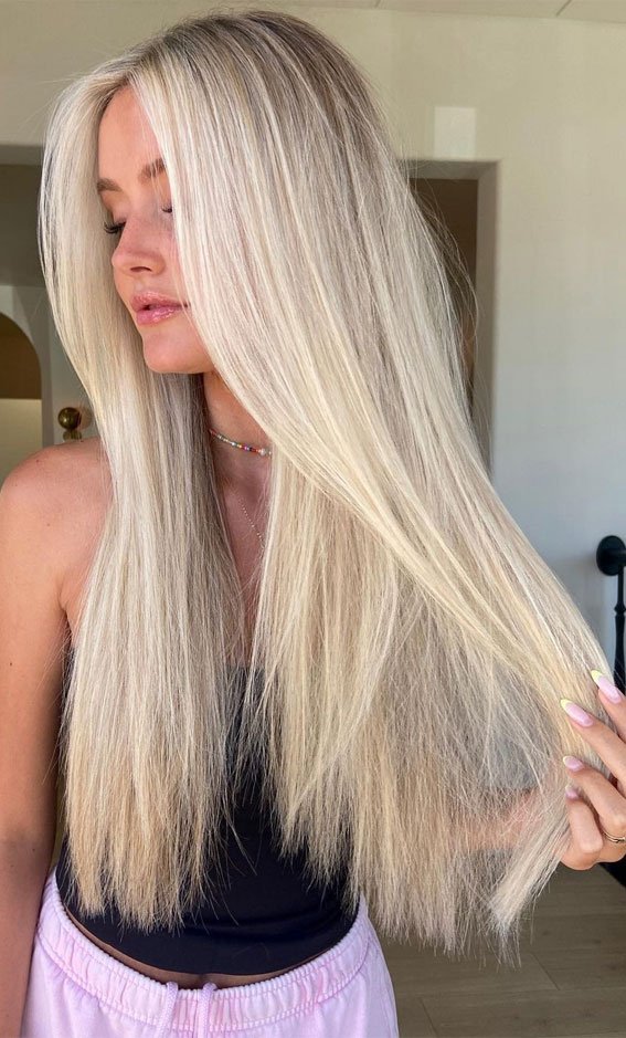 32 Trendy Blonde Hair Colour Ideas : Ashy Root Pale Blonde