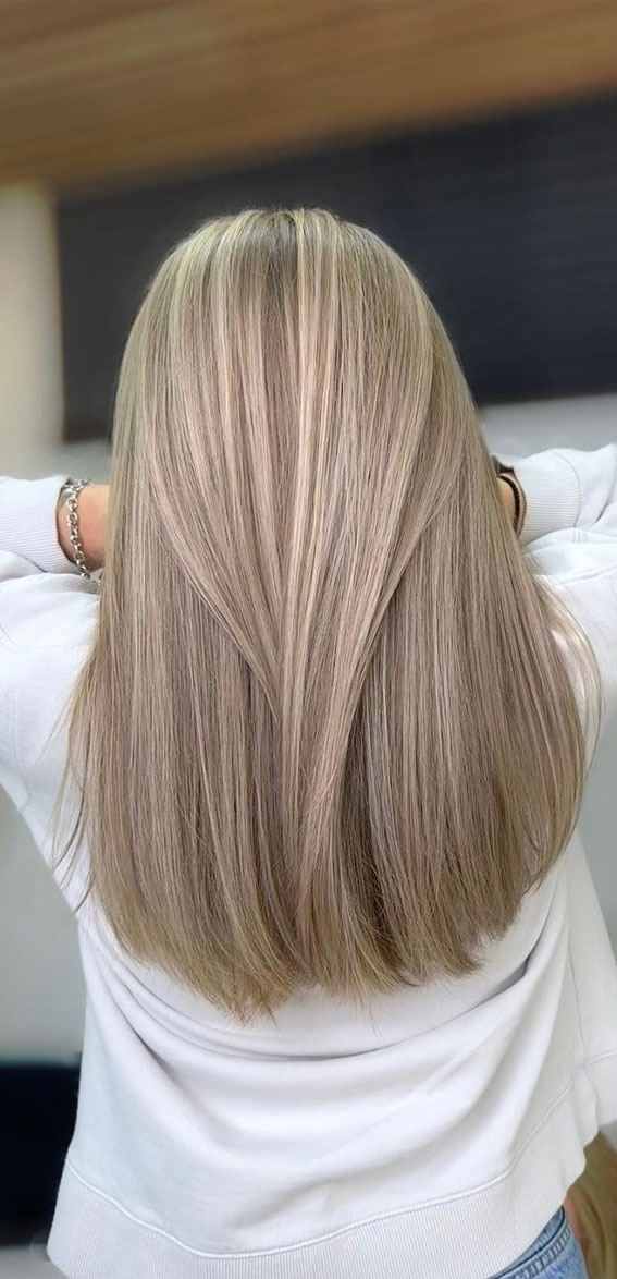 32 Trendy Blonde Hair Colour Ideas : Sandy Blonde with A Hint of Brown