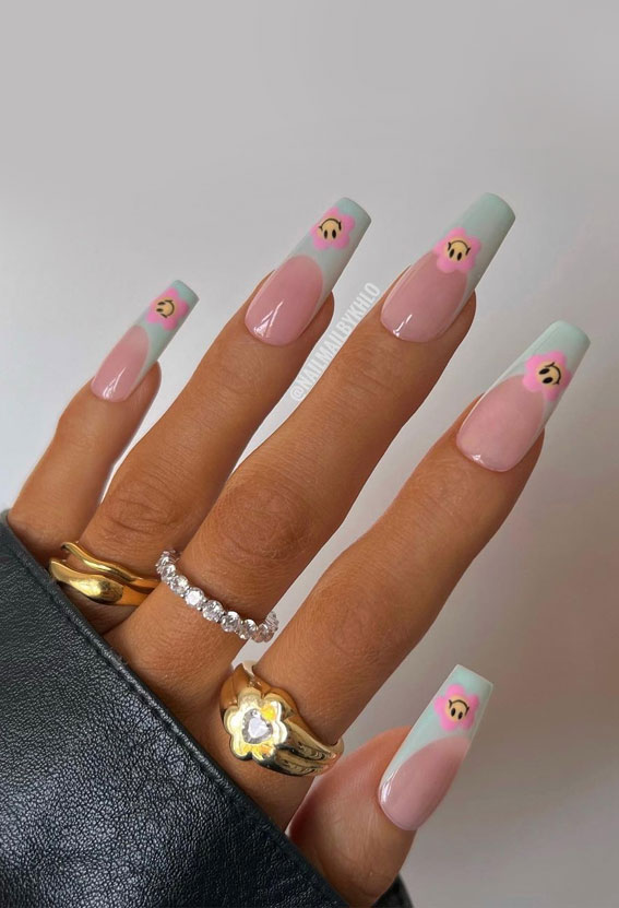 50+ Cute Summer Nail Designs : Pink Smiley Flower + Pastel Tips