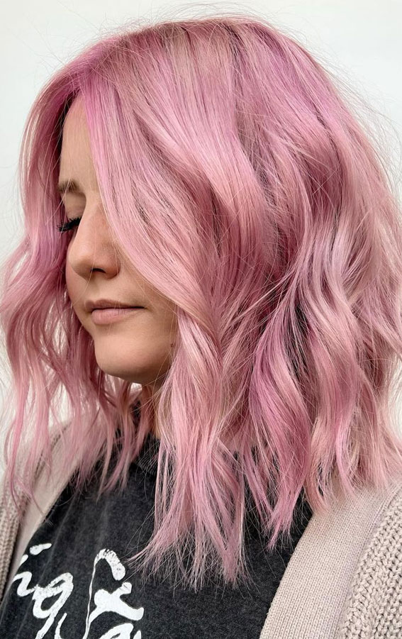 Alluring Hair Colour Ideas For Trendsetters : Dusty Pink on Lob Hair