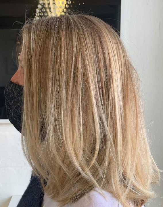 Refreshing Hair Color Ideas for the Sunny Season : Sun kissed Bright Blonde