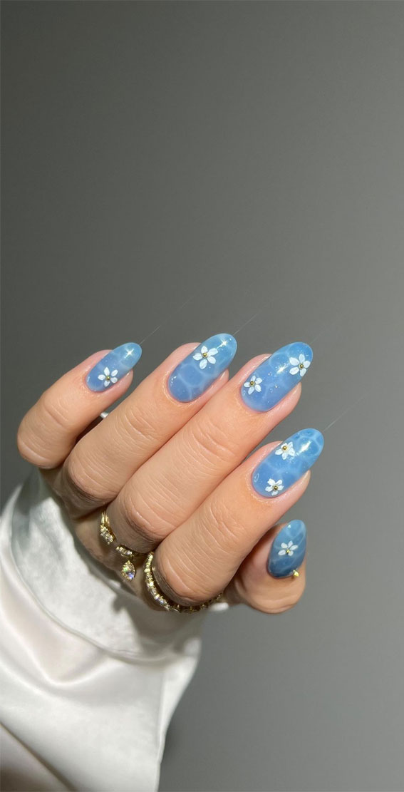 Bloom into Summer with Gorgeous Floral Nail Designs : Ocean Blue ...