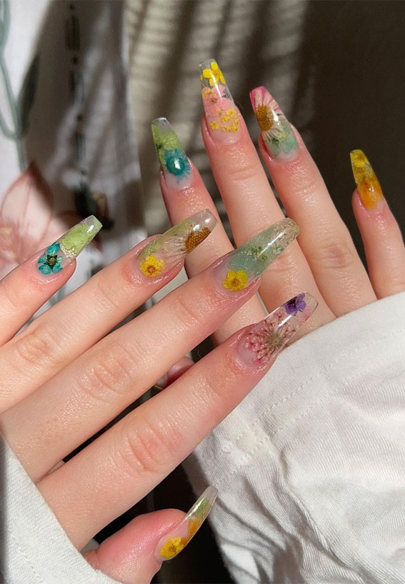 Bloom into Summer with Gorgeous Floral Nail Designs : Encapsulated Flower Nails