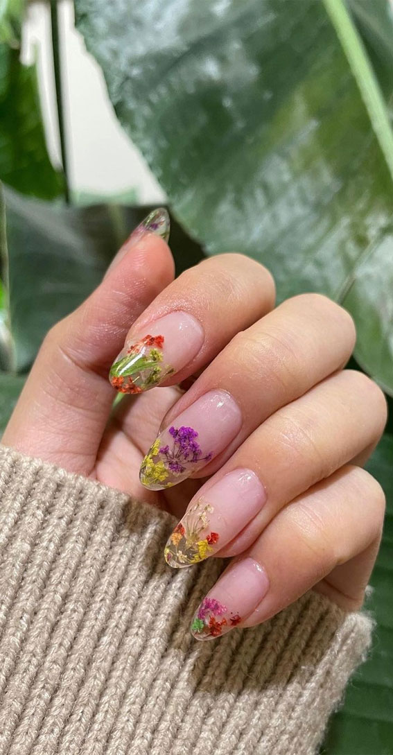 Bloom into Summer with Gorgeous Floral Nail Designs : Encapsulated Flower Tip Nails