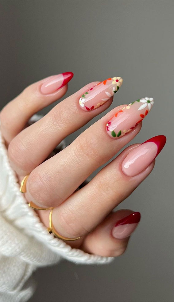 Bloom into Summer with Gorgeous Floral Nail Designs : Red & White Floral Outlined Nails