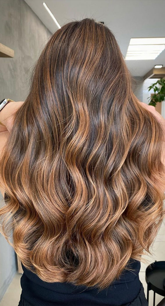 50 Exciting Hair Colour Ideas & Hairstyles for Brunettes : Whirly Caramel Balayage