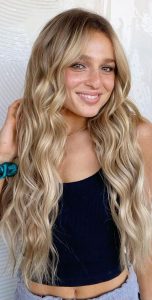 50 Inspiring Hair Colour Ideas for All Ages : Blonde Natural Balayage