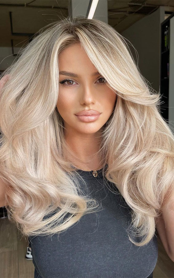 Romantic Hair Colour Ideas for Wedding-Day Glamour : Soft Blonde Balayage