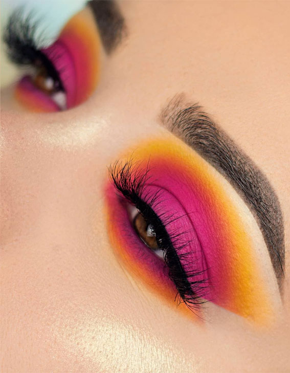 25 Exotic Makeup Looks for a Summer Escape : Pink & Golden Sunset