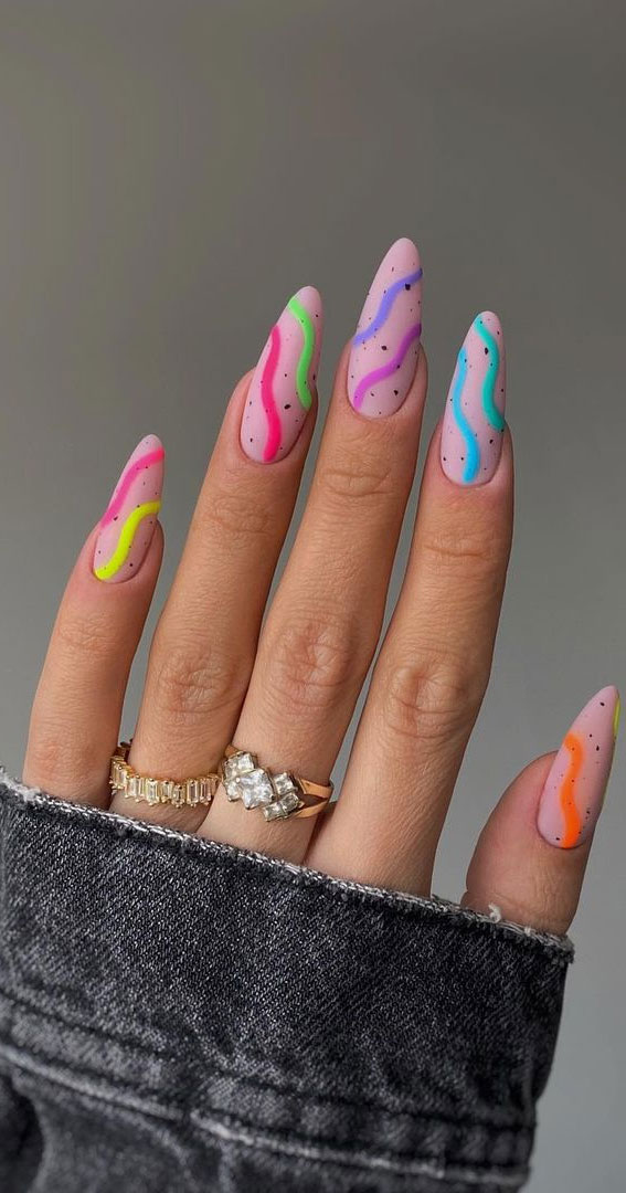 Celebrate Summer with These Cute Nail Art Designs : Neon Swirls