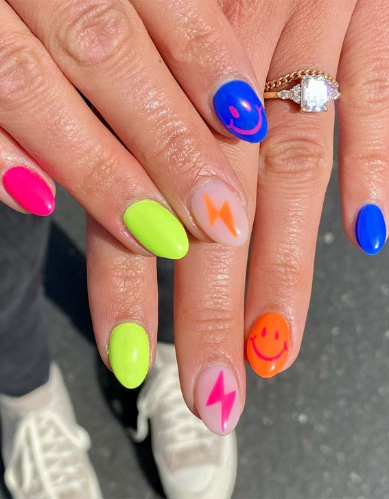 Celebrate Summer With These Cute Nail Art Designs : Blue, Neon & Pink Summer Nails