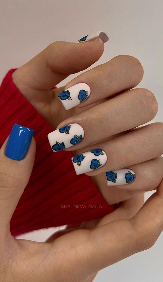 Channel the Enchanting Spirit of Summer on Your Nails : Blueberry Nails