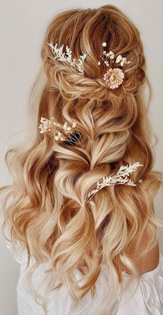 27 Effortlessly Beautiful Hairstyles for a Bohemian Wedding : Soft Curl + Loose Chunky Braids