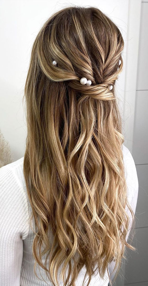 5 Bridal Hairstyles For Your Wedding Day | Azazie Blog
