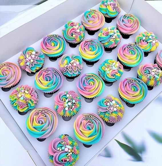 40 Irresistible Cupcake Ideas : A mix of pastel rainbow rosettes