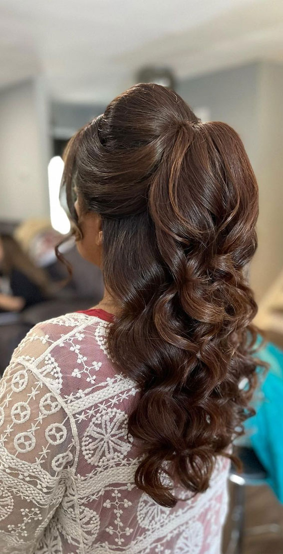 Half-Up, Half-Down Wedding Hairstyles that’re Chic and Versatile : Glam Half Up