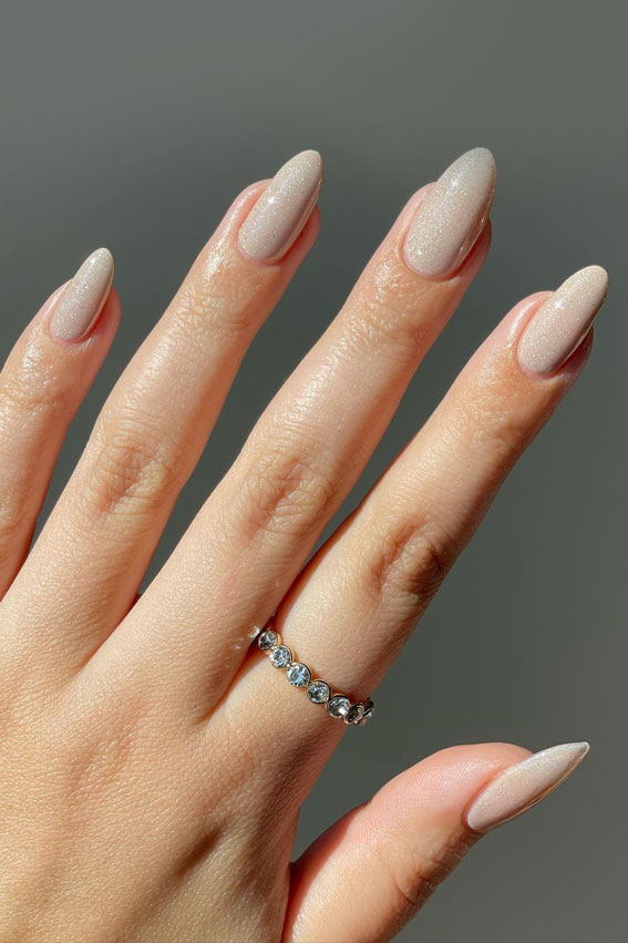 27 Glamorous, Soft, and Subtle Autumn Nail Designs : Shimmery Nude Nails