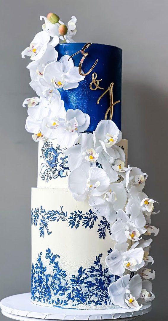 50 Artistic Masterpiece Wedding Cakes : Blue Floral Print Cake & Orchid Cascading