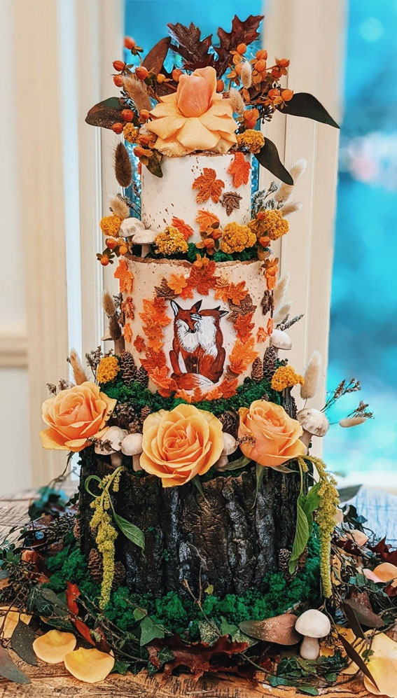 Woodland-inspired Wedding Cake Ideas : Autumn Woodland-Inspired Cake