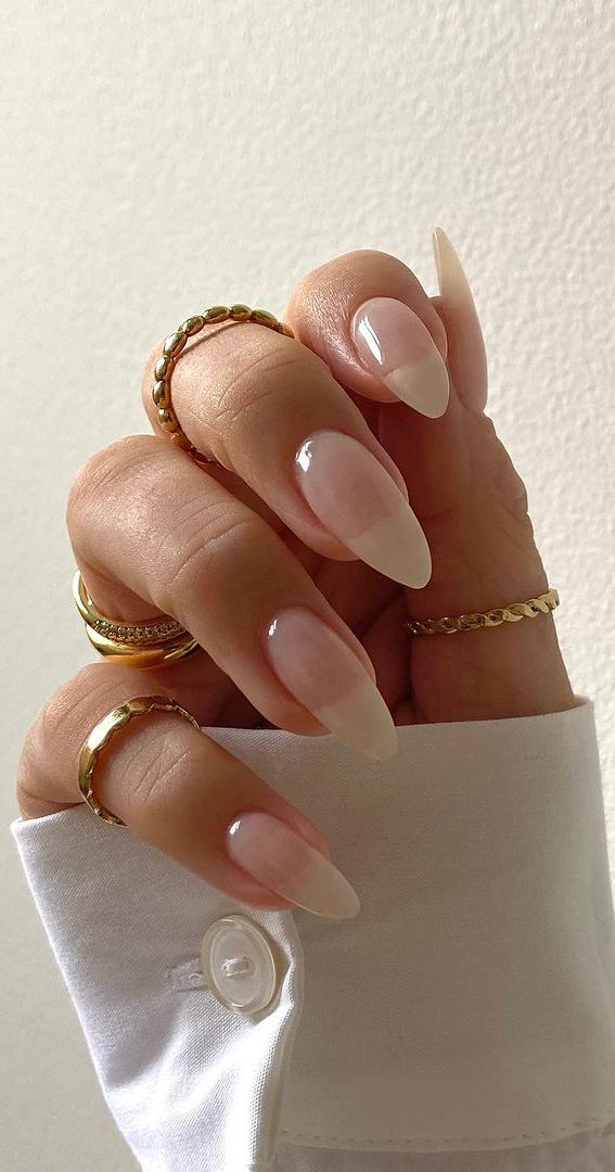 40 Expressive Fall Nail Art Designs to Flaunt : Simple & Minimal Clean Girl Nails