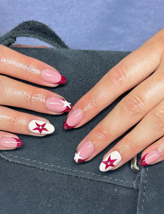 40 Expressive Fall Nail Art Designs to Flaunt : Berry Stars & Berry French Tips