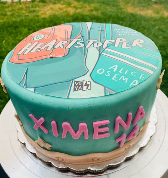 30+ Heartstopper Themed Cake Ideas : Pastel red velvet printed cake