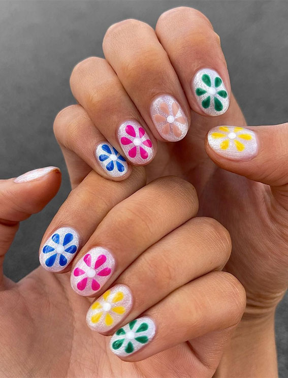 Chic Short Nail Art Designs for Maximum Style : Bright & Colourful Nails