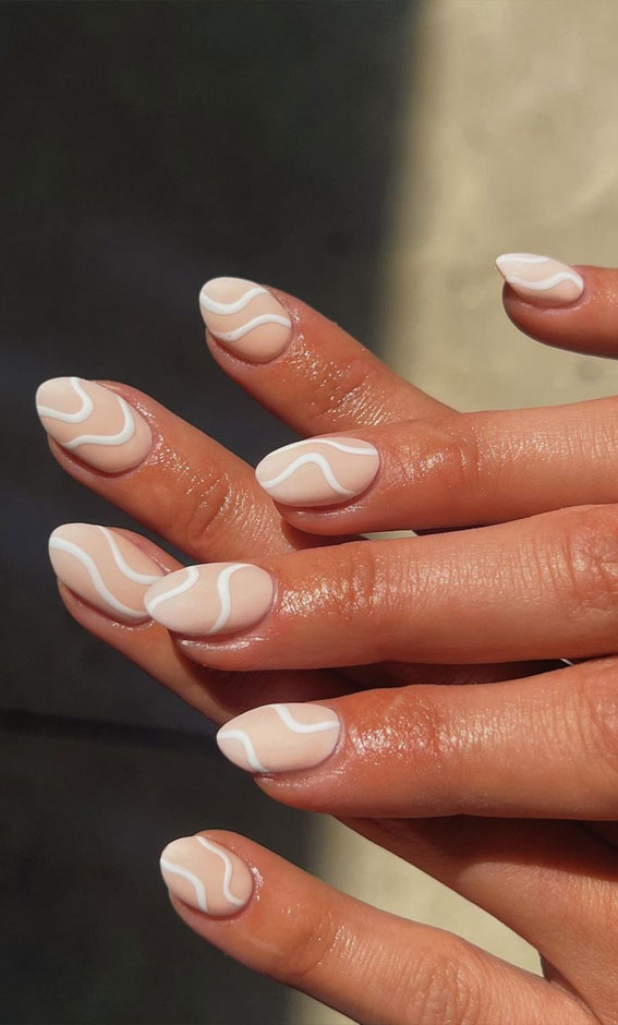 Chic Short Nail Art Designs for Maximum Style : Simple Nude Matte Nails