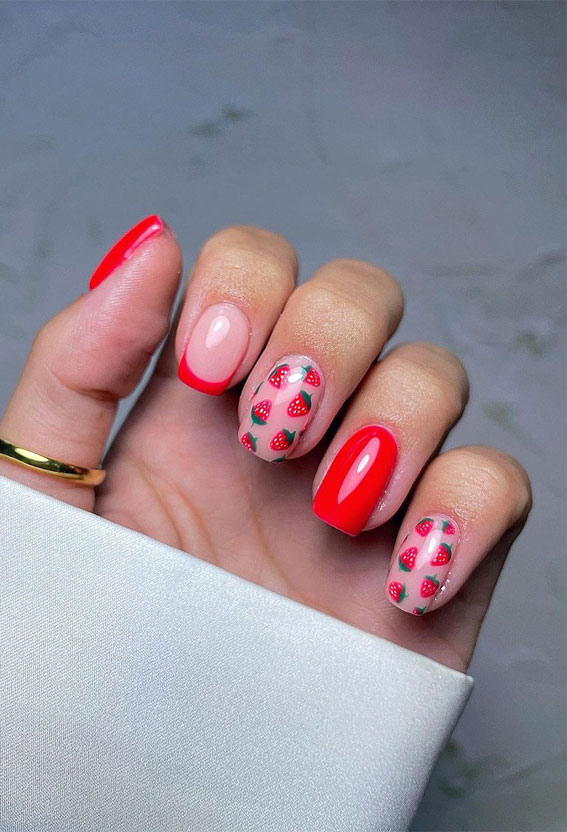 Chic Short Nail Art Designs for Maximum Style : Strawberry Nails