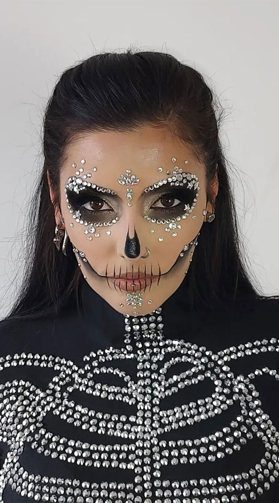 40+ Spooky Halloween Makeup Transformation Ideas : Glam Skull Makeup Look