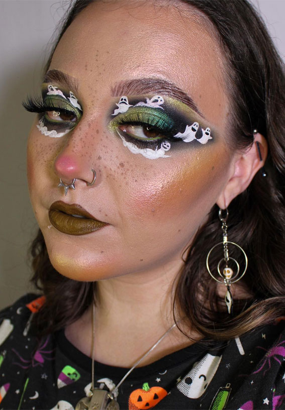 40+ Spooky Halloween Makeup Transformation Ideas : Haunted Ghosts Eye Makeup Look