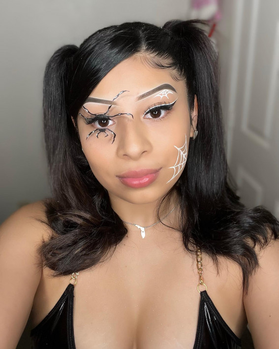 40+ Spooky Halloween Makeup Transformation Ideas : Simple Creepy Spider & Spider Web