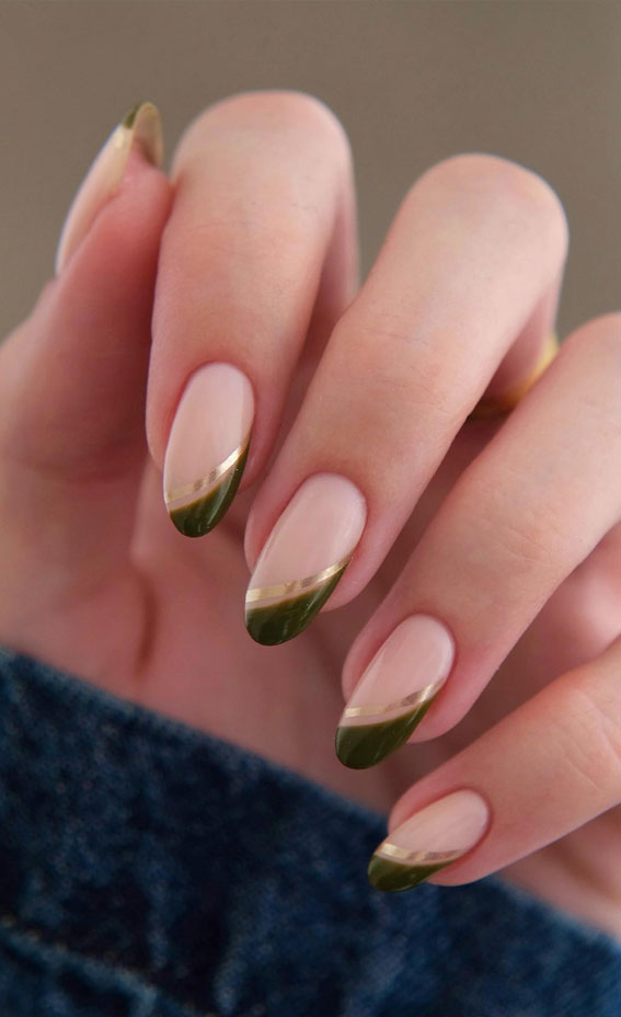 50+ Charming Fall Nail Art to Adorn Your Tips : Green & Metallic Gold Side Tip Nails