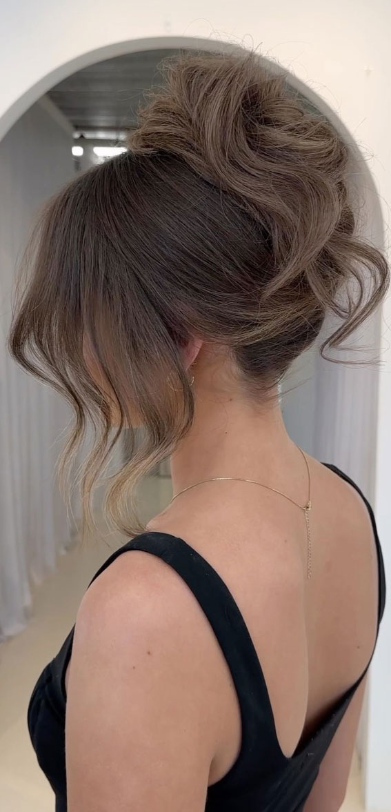 chic updos, updos, updo hairstyle, cute updo, simple updo, chignon, high updo, wedding upstyle, french twist, 90s high updo, sleek low bun