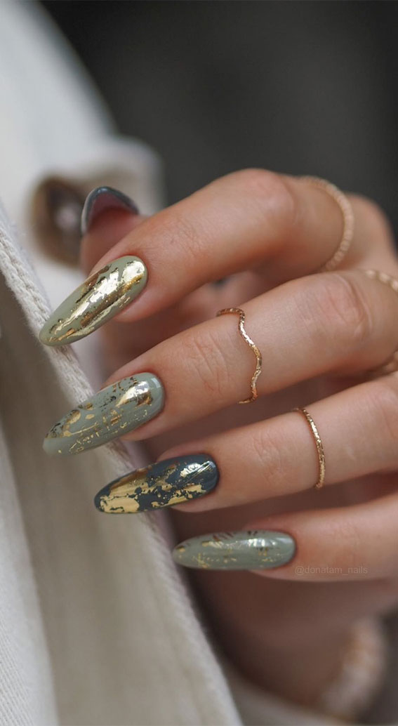 50+ Charming Fall Nail Art to Adorn Your Tips : Shades of Green Undone Almond Nails