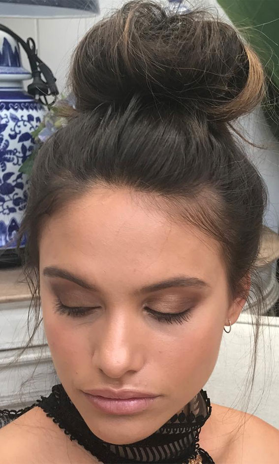 Chic Updos To Elevate Your Hair Game : Cute Top Knot