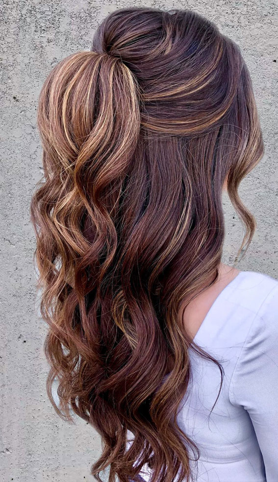 Half-Up Half-Down The Perfect Balance of Style and Comfort : Brunette Voluminous Half Up
