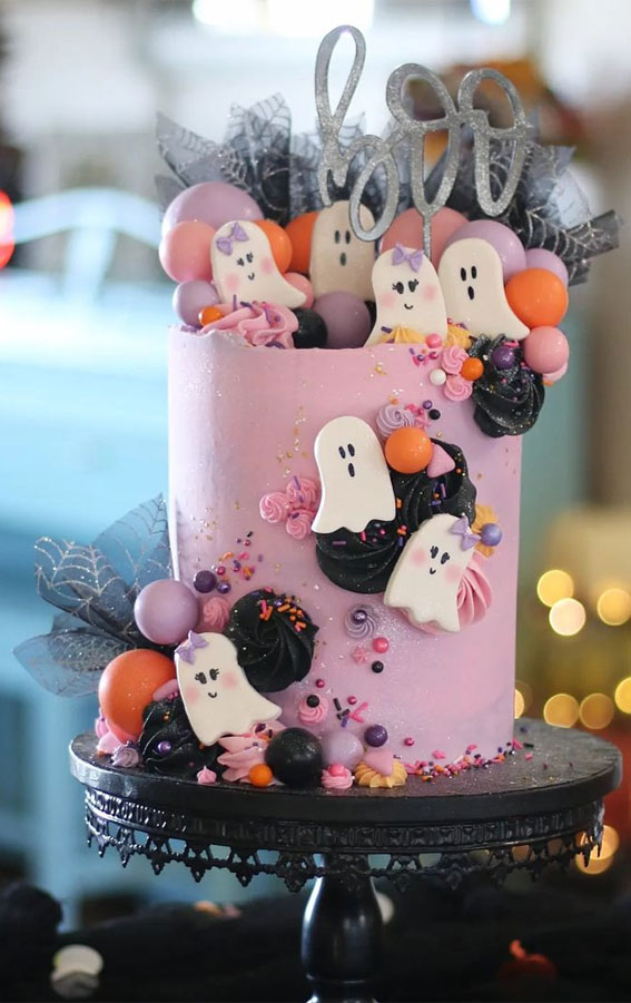 Halloween Cake Ideas for a Frighteningly Delicious Celebration : Little Ghostie Pink Cake