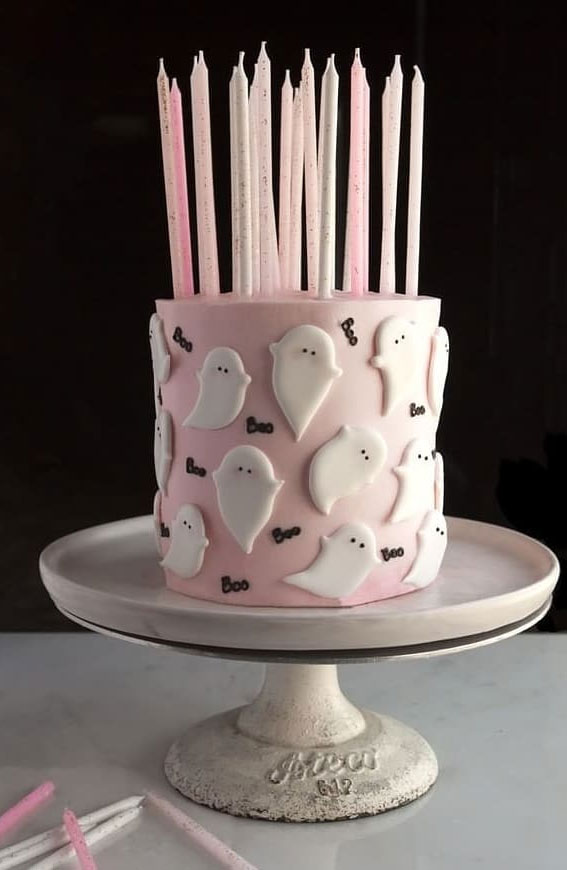 Halloween Cake Ideas for a Frighteningly Delicious Celebration : Blushing ghosts