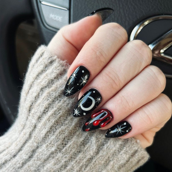 40 Wickedly Halloween Nail Art Ideas : Crescent Moon & Blood Dripped Nails