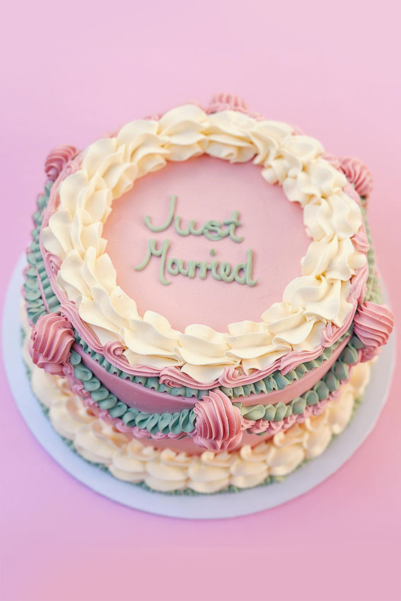 Charming Just Married Cake Ideas with Buttercream Frosting : Green & Pink Vintage Cake