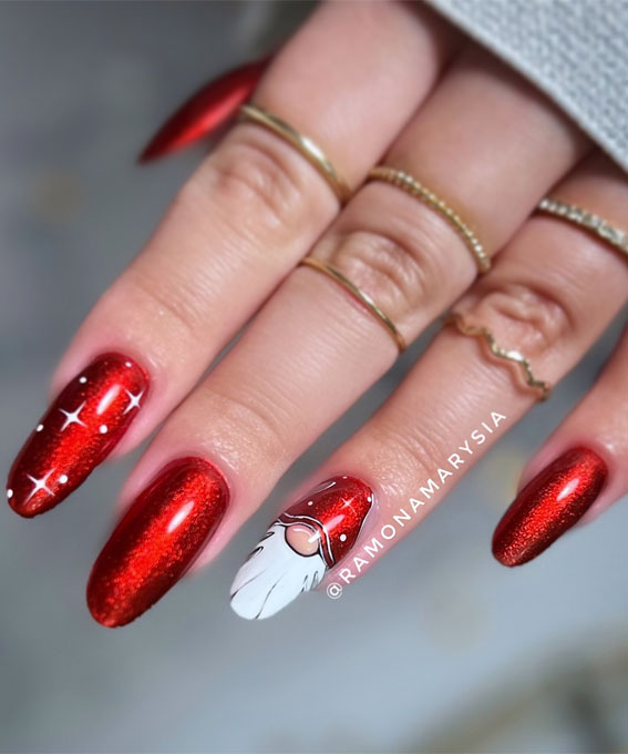 Magical Christmas Nail Art Inspirations : Gnome Red Chrome Nails