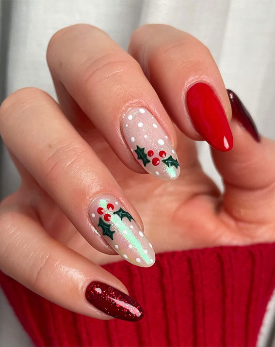 Glam Festive Christmas Nail Art Ideas : Holly & Red Nails